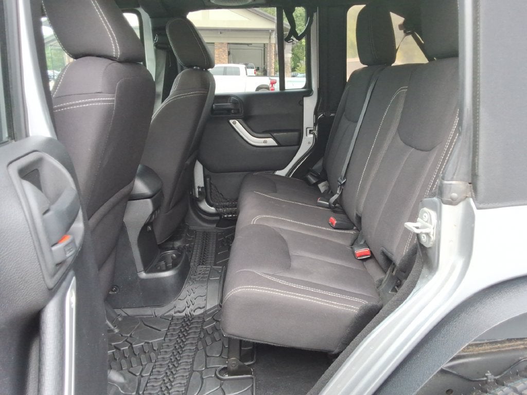 2014 Jeep Wrangler Unlimited Sahara