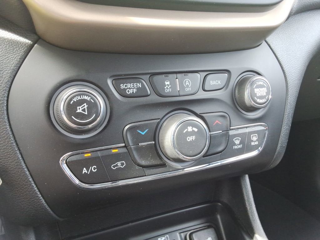 2016 Jeep Cherokee Latitude