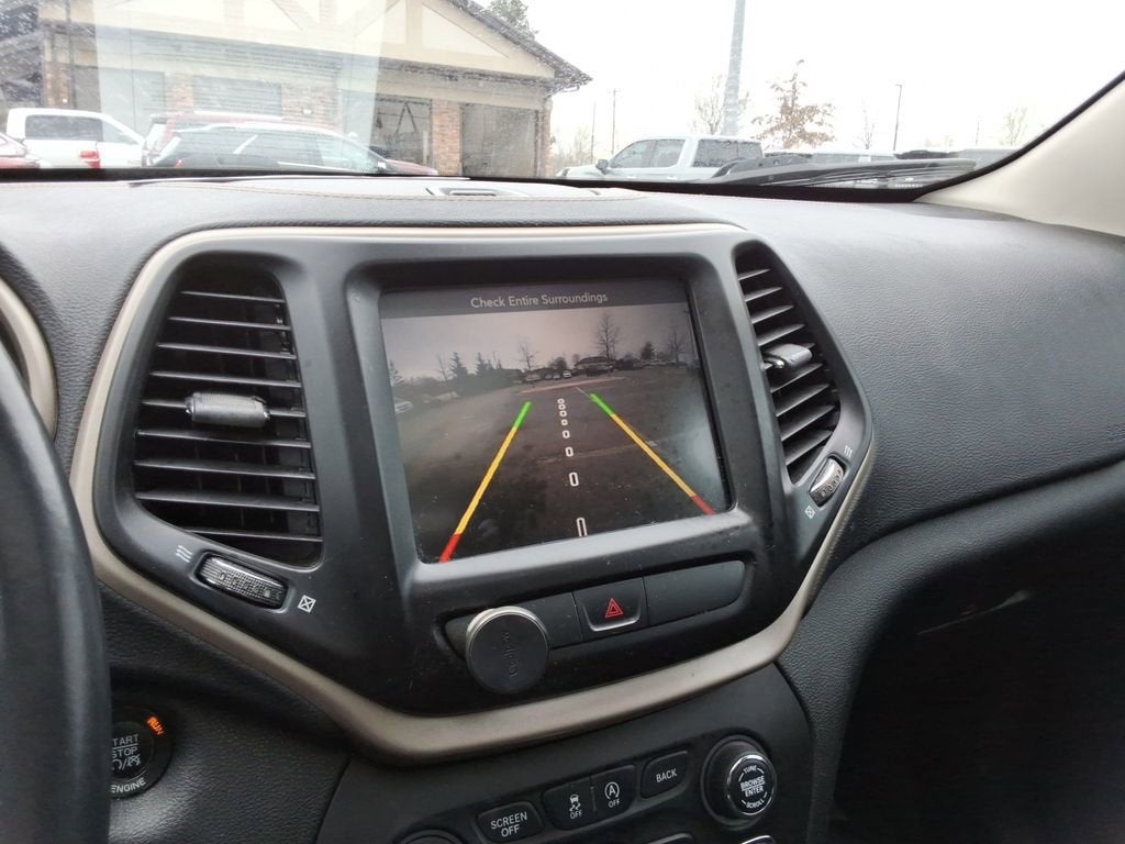 2016 Jeep Cherokee Altitude