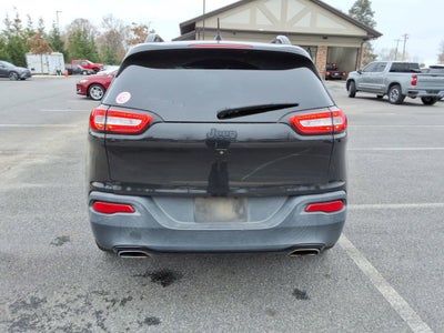 2016 Jeep Cherokee Altitude