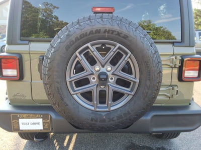 2025 Jeep Wrangler 4-Door Summit 4x4