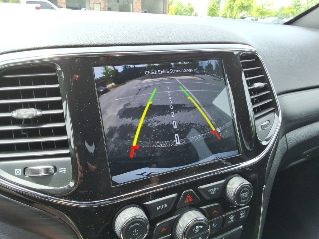 2021 Jeep Grand Cherokee Laredo X 4x4