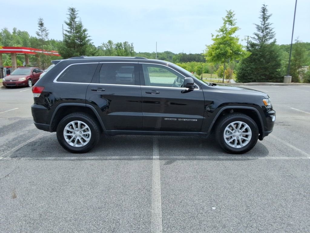 2021 Jeep Grand Cherokee Laredo X 4x4