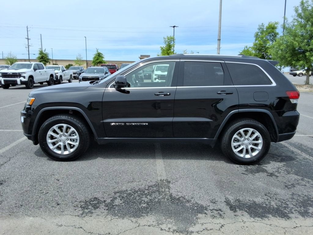 2021 Jeep Grand Cherokee Laredo X 4x4