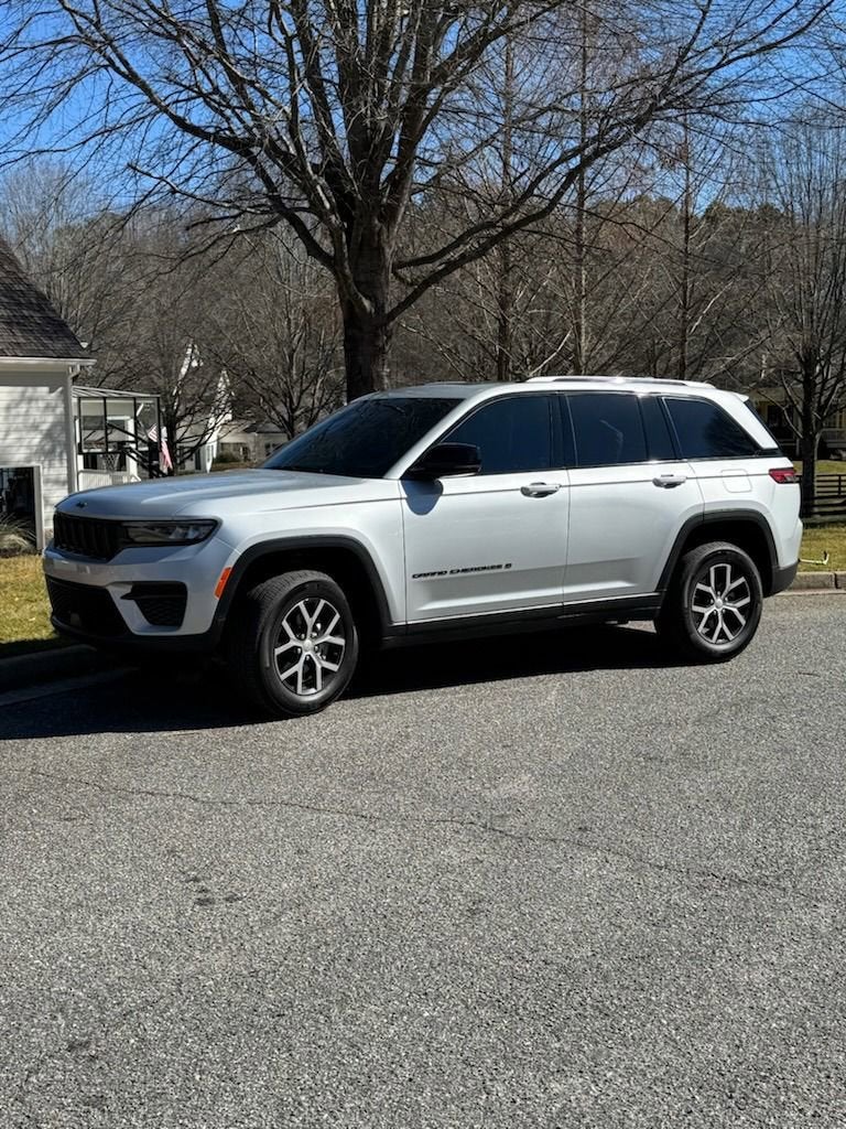 2025 Jeep Grand Cherokee Altitude X 4x4