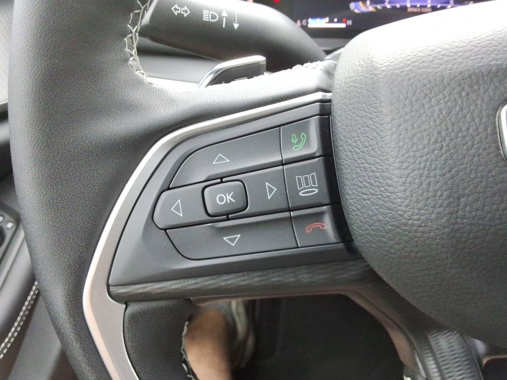 2025 Jeep Grand Cherokee Altitude X 4x4