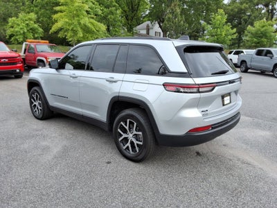 2025 Jeep Grand Cherokee Altitude X 4x4