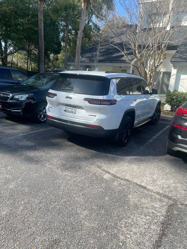 2022 Jeep Grand Cherokee L Limited 4x2