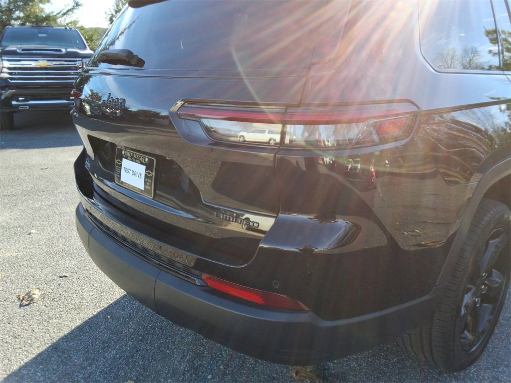 2025 Jeep Grand Cherokee L Limited 4x2