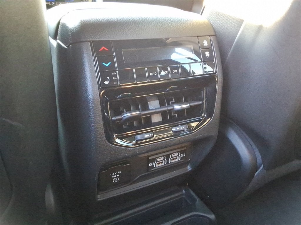 2025 Jeep Grand Cherokee L Limited 4x2