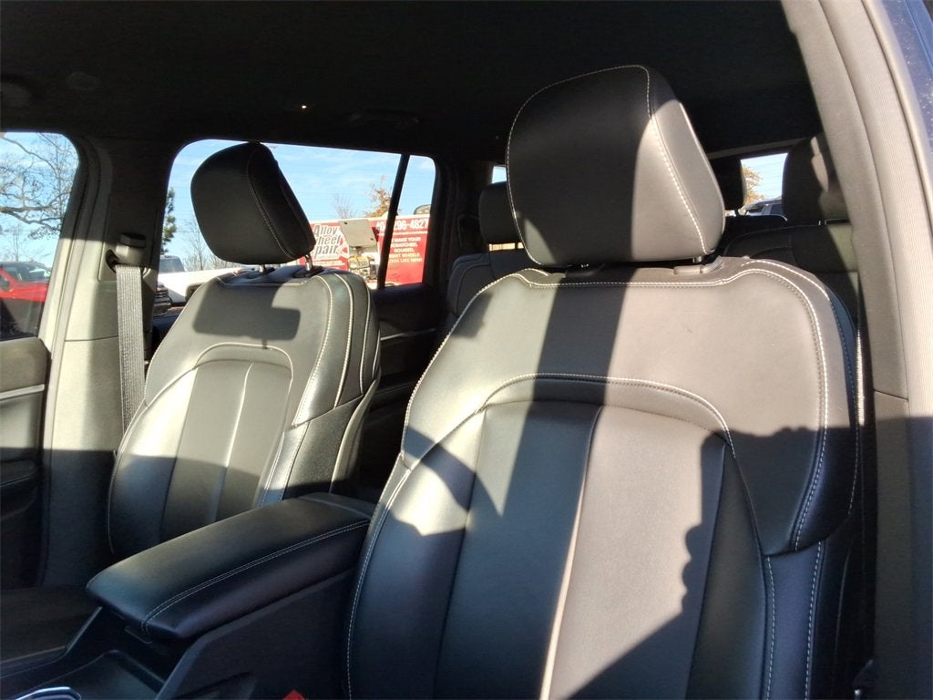 2025 Jeep Grand Cherokee L Limited 4x2