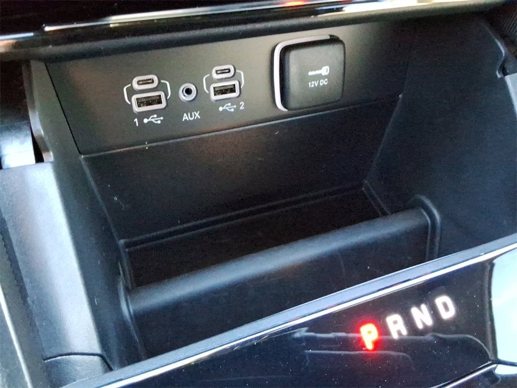 2025 Jeep Grand Cherokee L Limited 4x2