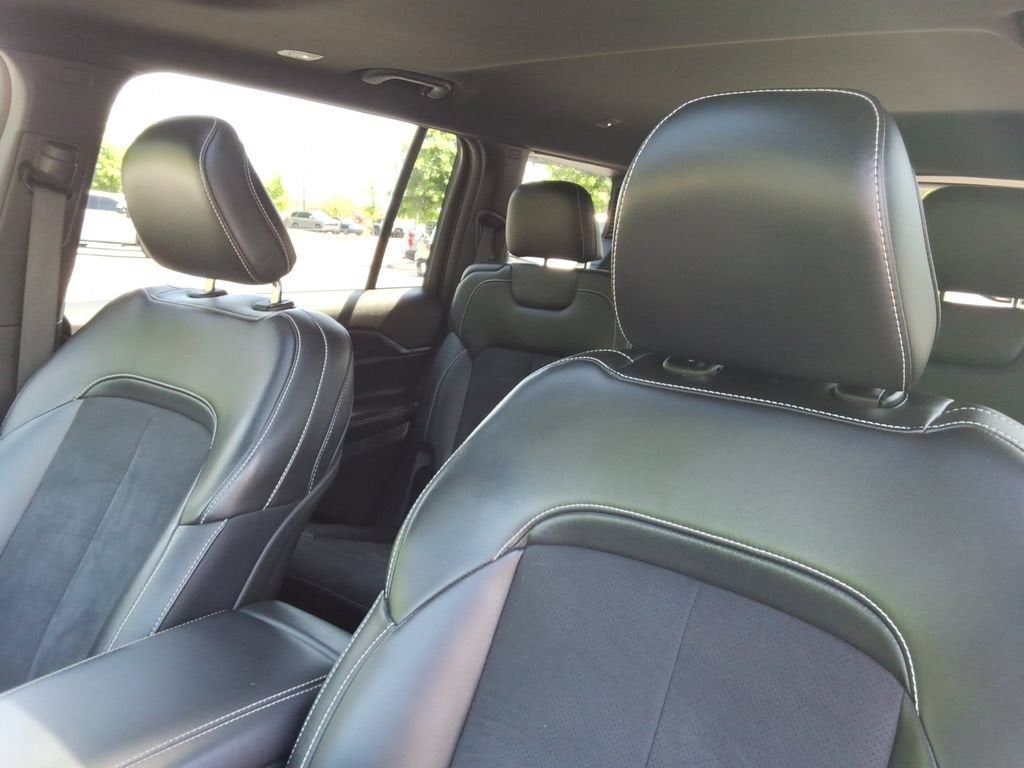 2023 Jeep Grand Cherokee L Altitude 4x4