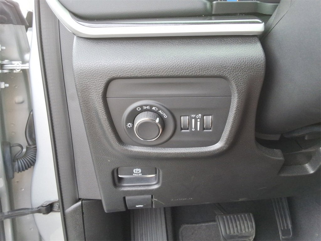 2022 Jeep Grand Cherokee L Altitude 4x4