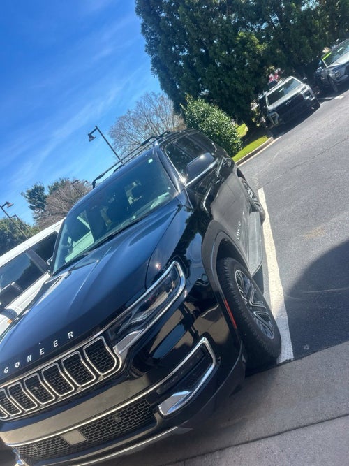 2022 Jeep Wagoneer Series III 4x2