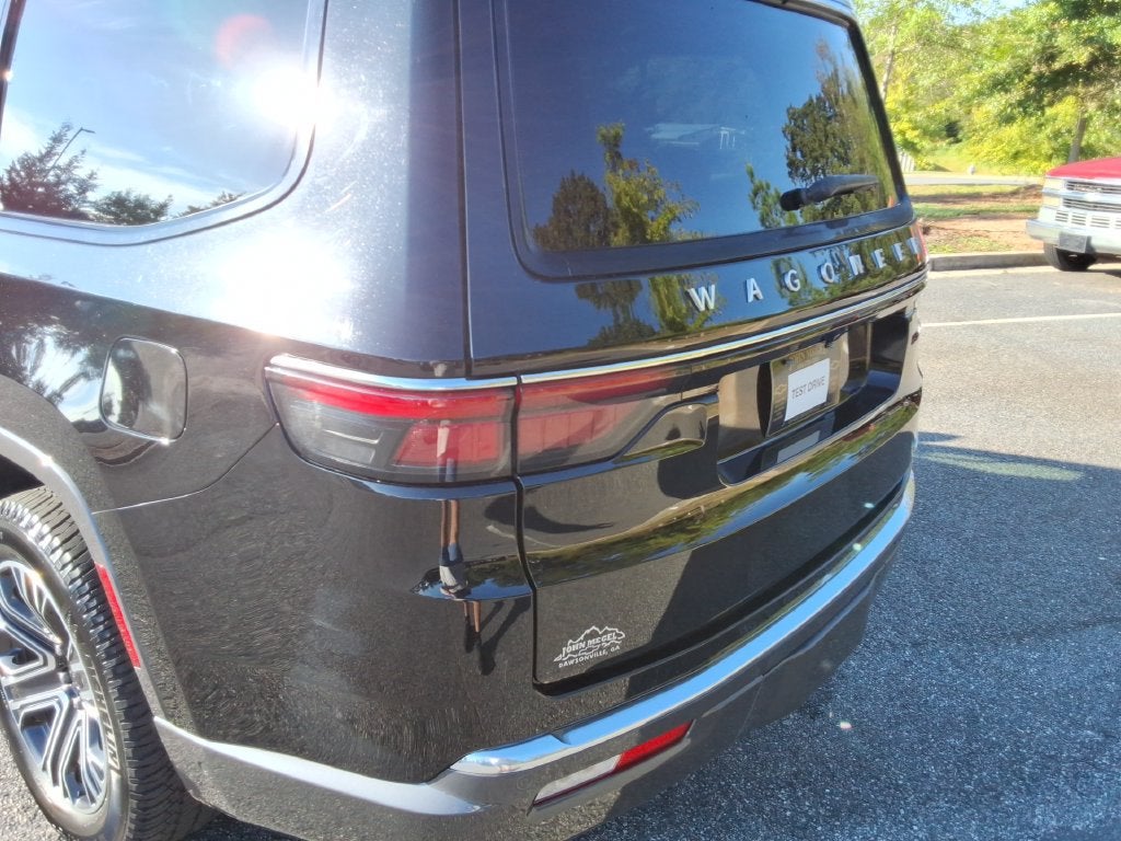 2022 Jeep Wagoneer Series III 4x2