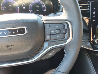 2022 Jeep Wagoneer Series III 4x2