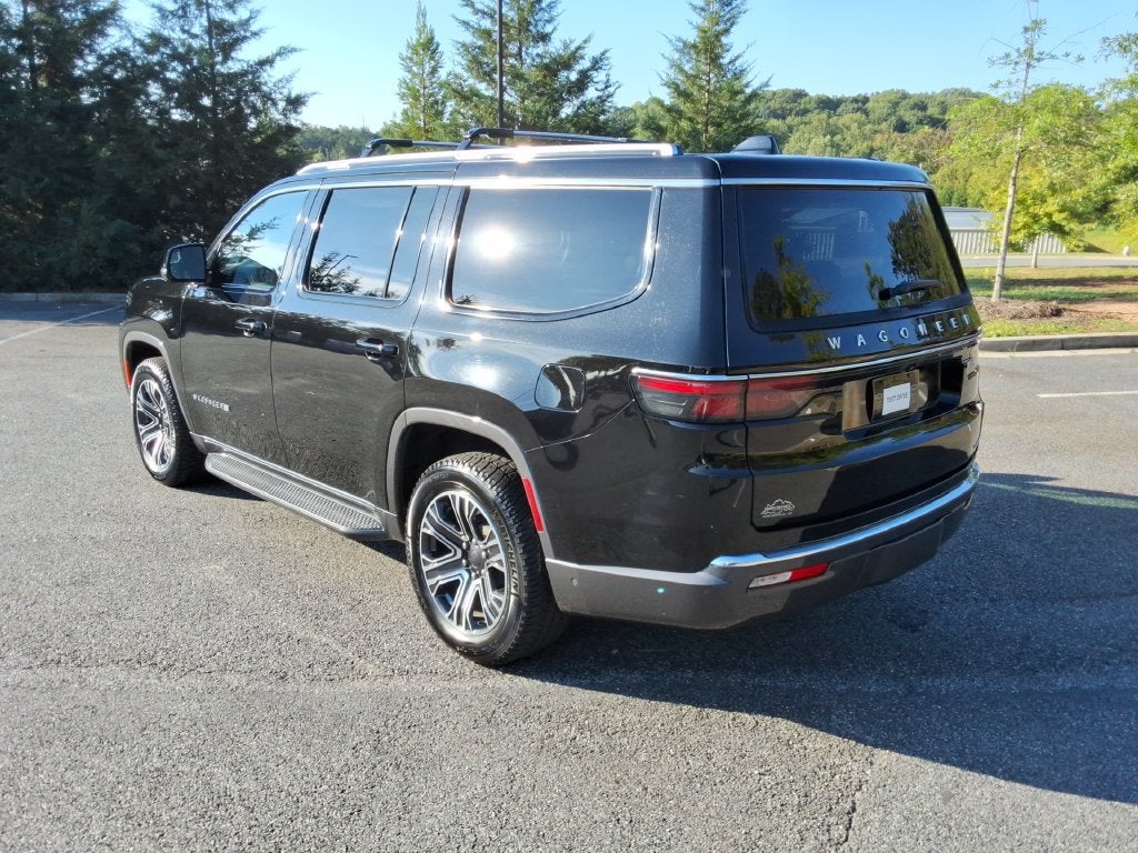 2022 Jeep Wagoneer Series III 4x2