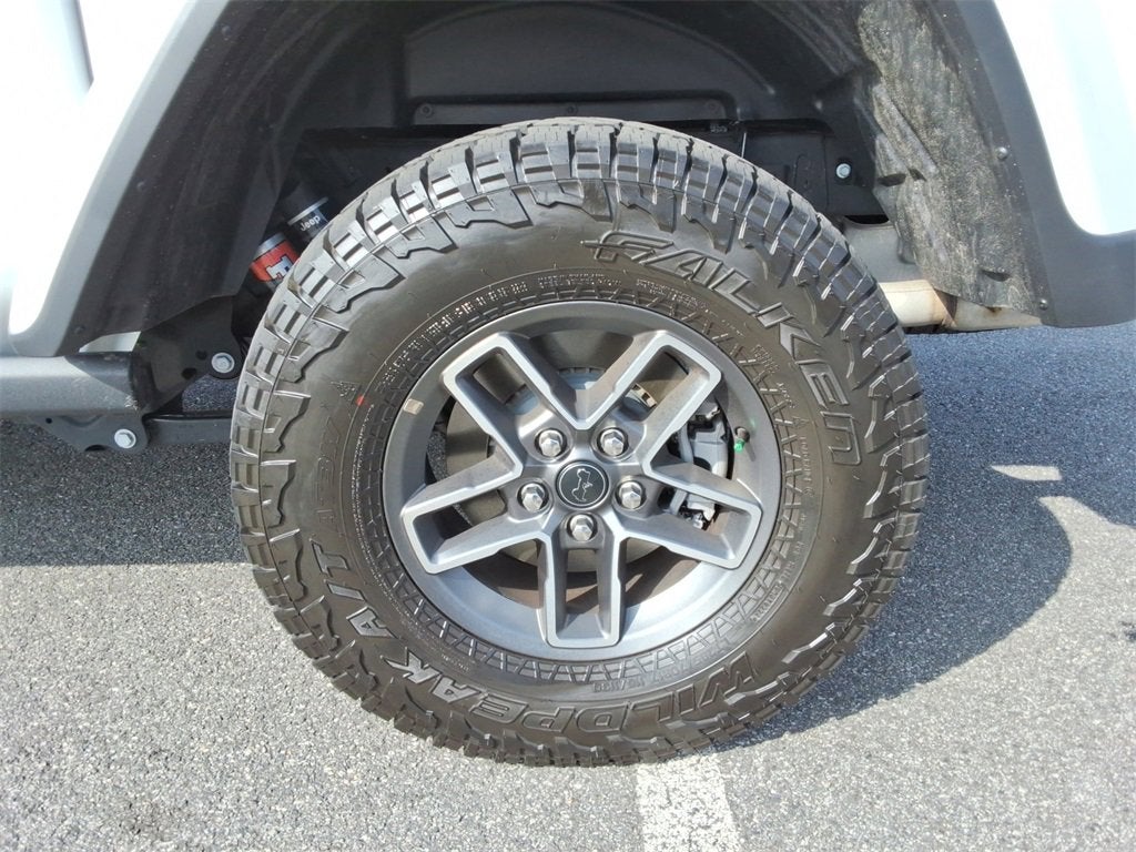 2025 Jeep Gladiator Mojave X