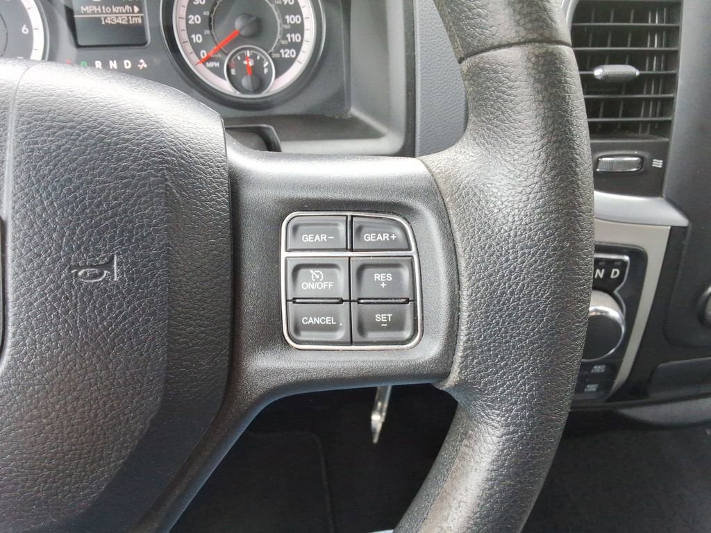 2019 RAM 1500 Classic SLT Crew Cab 4x4 6'4" Box