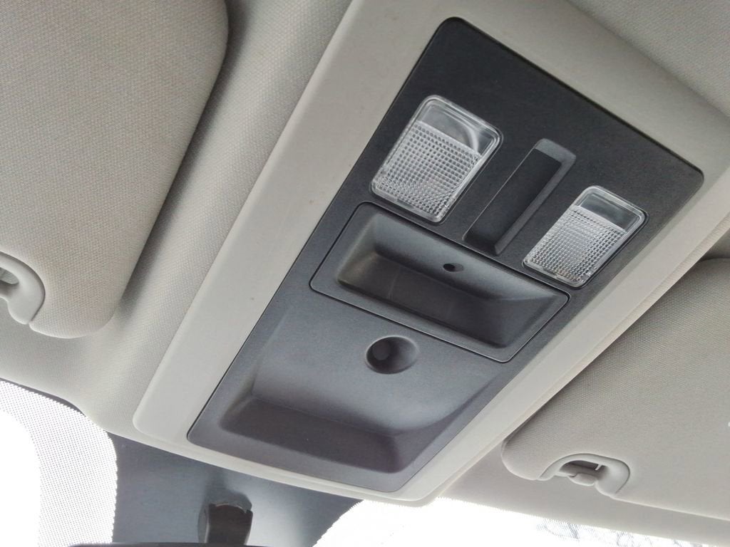 2019 RAM 1500 Classic SLT Crew Cab 4x4 6'4" Box