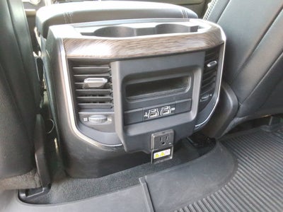 2019 RAM 1500 Laramie Crew Cab 4x2 5'7" Box