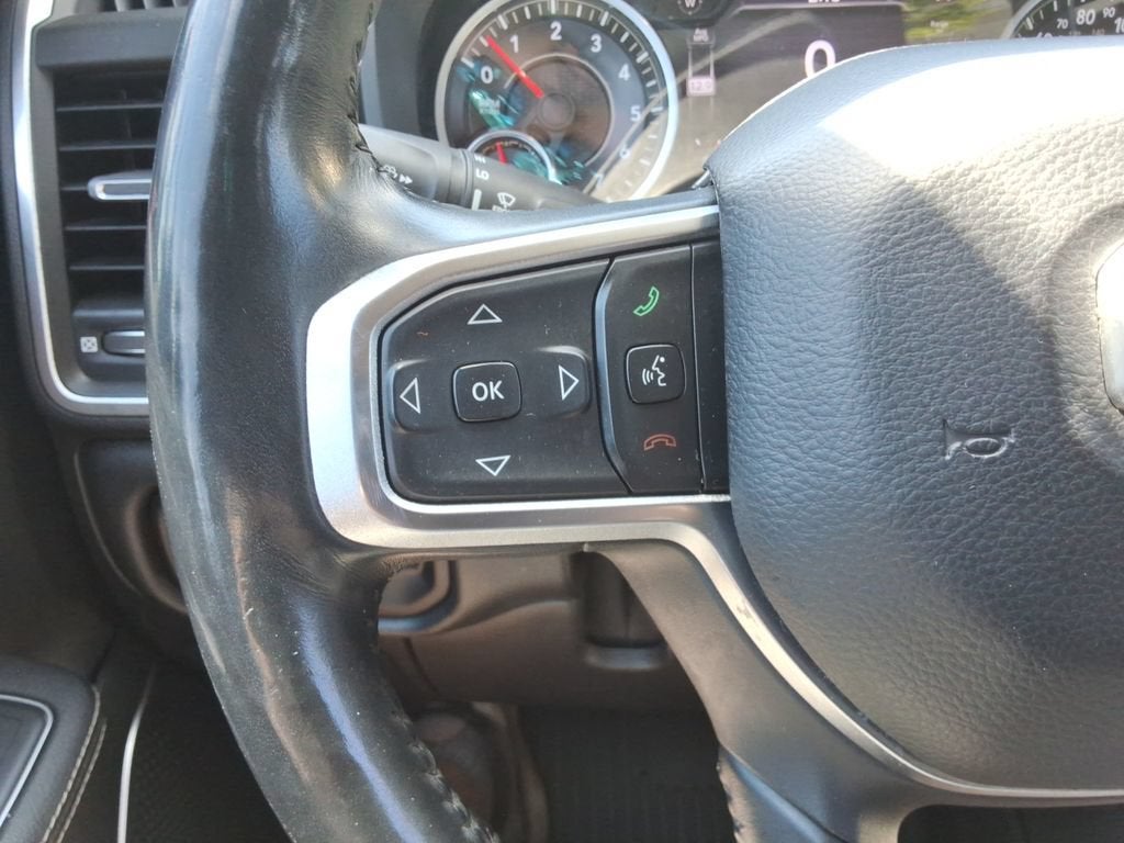 2019 RAM 1500 Laramie Crew Cab 4x2 5'7" Box