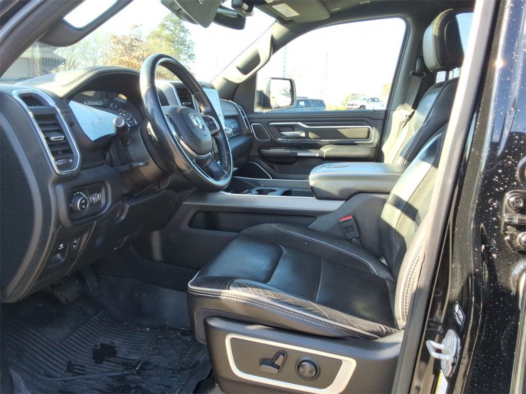 2023 RAM 1500 Laramie Crew Cab 4x2 5'7" Box