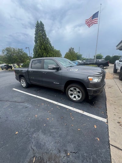 2022 RAM 1500 Big Horn Crew Cab 4x4 5'7" Box