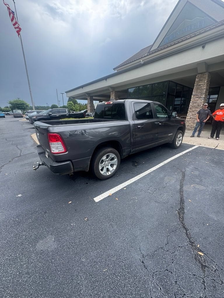 2022 RAM 1500 Big Horn Crew Cab 4x4 5'7" Box