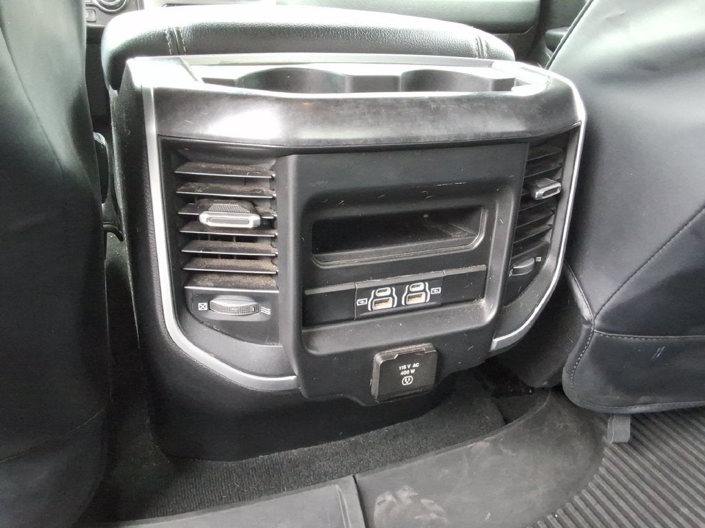 2021 RAM 1500 Big Horn Crew Cab 4x4 5'7" Box