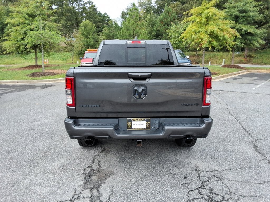 2021 RAM 1500 Big Horn Crew Cab 4x4 5'7" Box