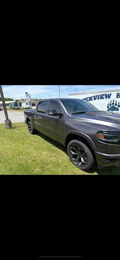 2021 RAM 1500 Limited Crew Cab 4x4 5'7" Box