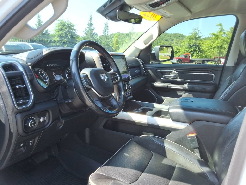 2022 RAM 1500 Laramie Crew Cab 4x4 5'7" Box