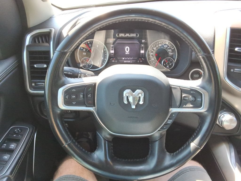 2022 RAM 1500 Laramie Crew Cab 4x4 5'7" Box