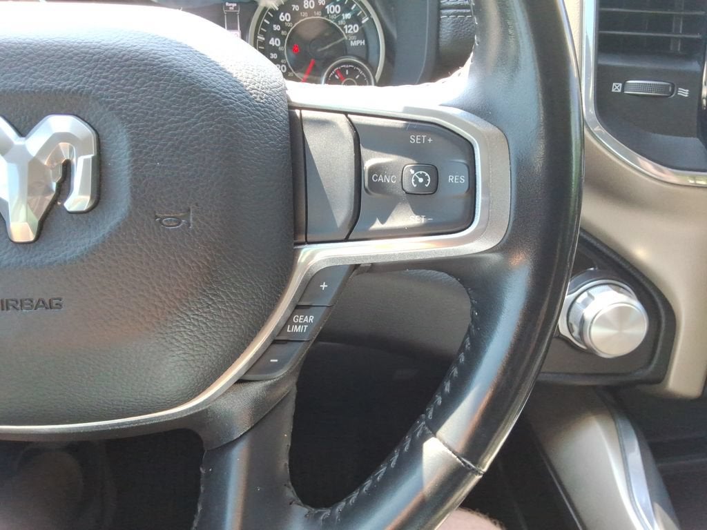 2022 RAM 1500 Laramie Crew Cab 4x4 5'7" Box