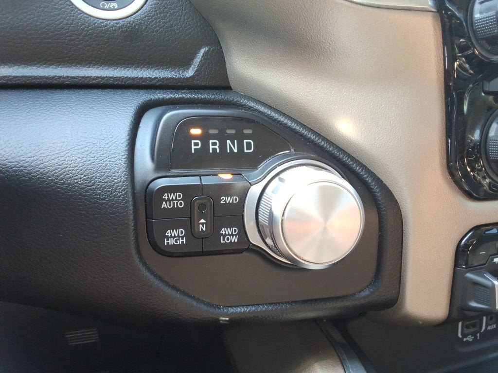 2022 RAM 1500 Laramie Crew Cab 4x4 5'7" Box