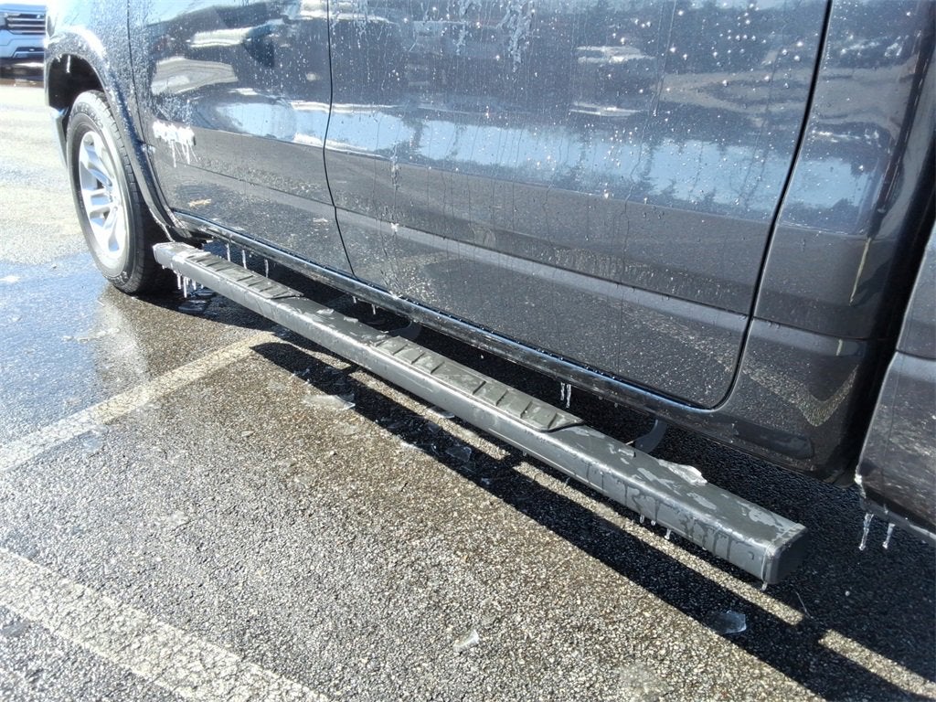 2022 RAM 1500 Laramie Crew Cab 4x4 5'7" Box