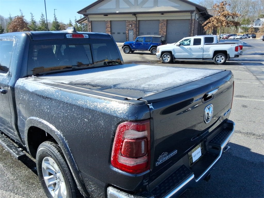 2022 RAM 1500 Laramie Crew Cab 4x4 5'7" Box