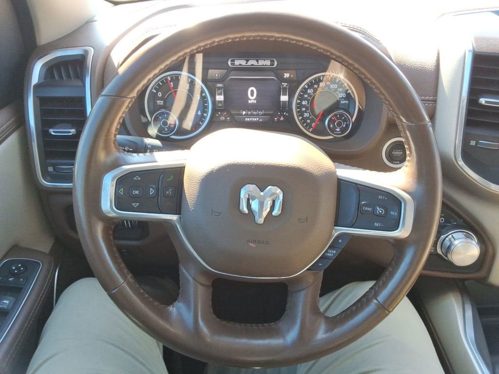 2022 RAM 1500 Laramie Crew Cab 4x4 5'7" Box