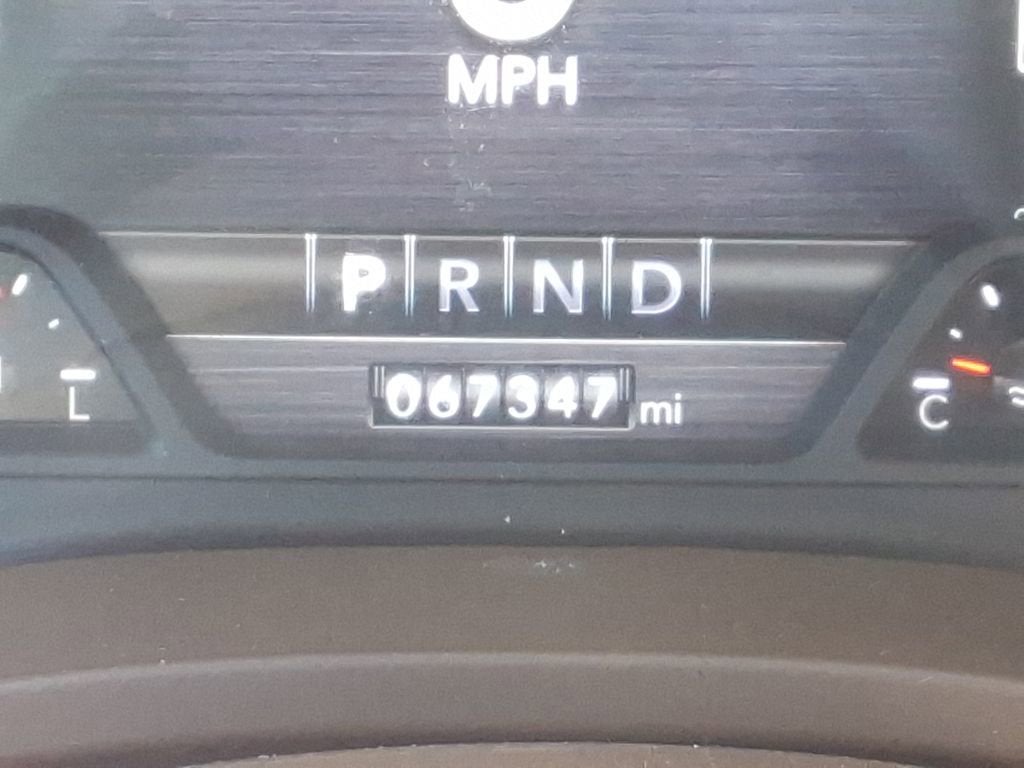 2022 RAM 1500 Laramie Crew Cab 4x4 5'7" Box