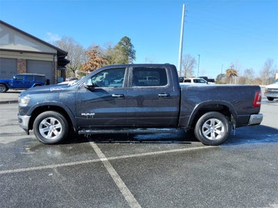 2022 RAM 1500 Laramie Crew Cab 4x4 5'7" Box