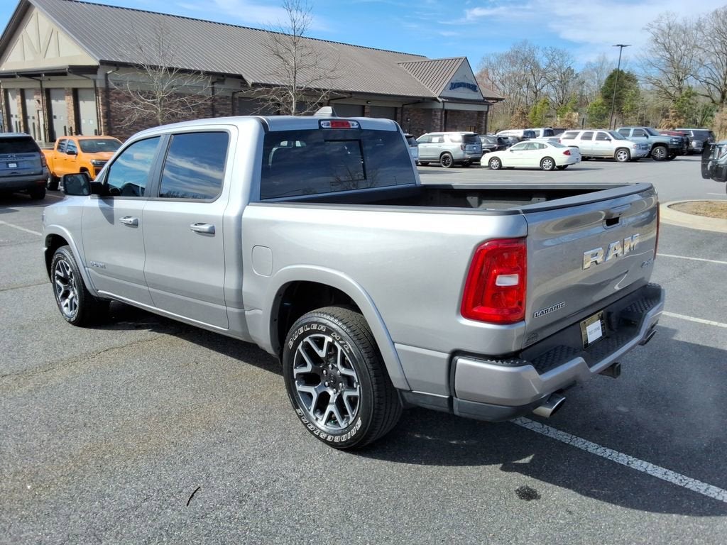 2025 RAM 1500 Laramie Crew Cab 4x4 5'7" Box
