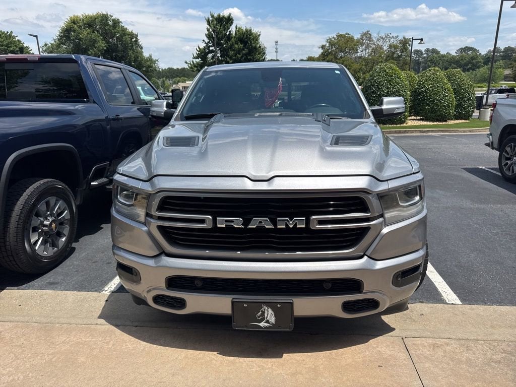2020 RAM 1500 Laramie Crew Cab 4x4 5'7" Box