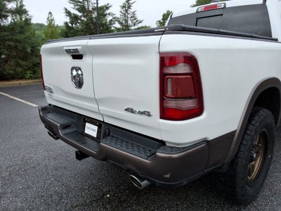 2020 RAM 1500 Laramie Longhorn Crew Cab 4x4 5'7" Box