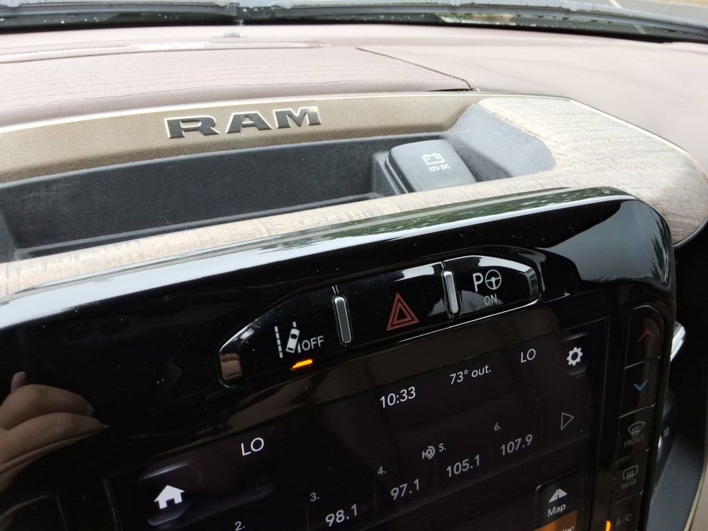 2020 RAM 1500 Laramie Longhorn Crew Cab 4x4 5'7" Box
