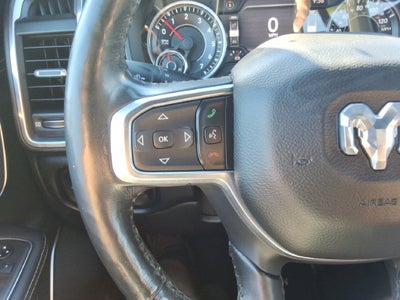 2019 RAM 1500 Laramie Crew Cab 4x4 6'4" Box