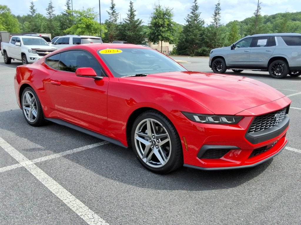 2024 Ford Mustang EcoBoost Fastback