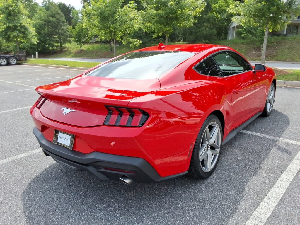 2024 Ford Mustang EcoBoost Fastback