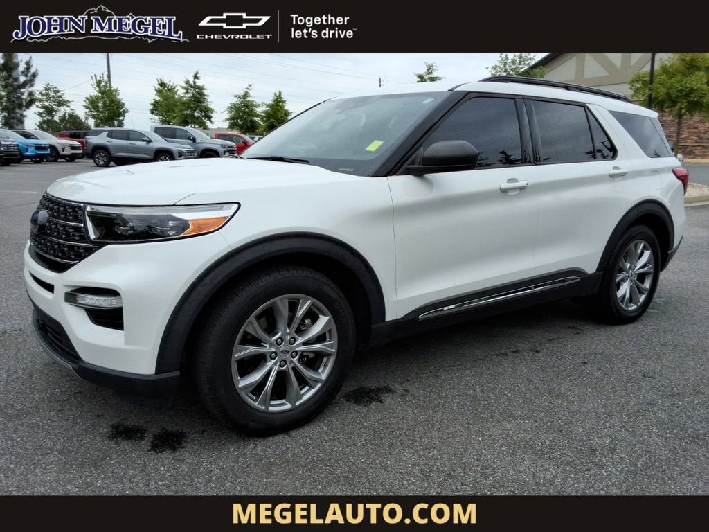 2020 Ford Explorer XLT RWD's photo